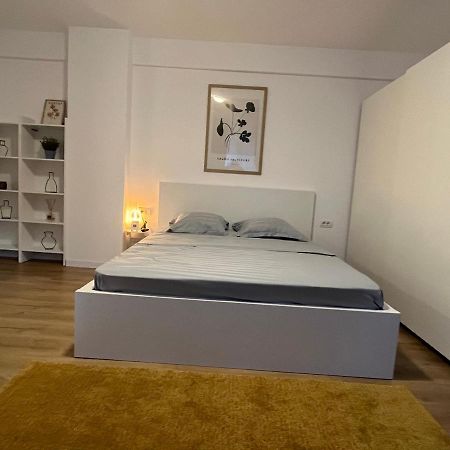 Sky Residence Airport Otopeni 12 Luaran gambar